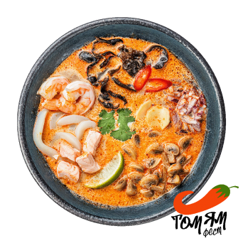 Tom Yum Soup with seafood