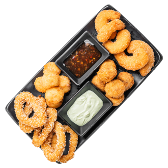 Maxi mix of fried seafood snacks