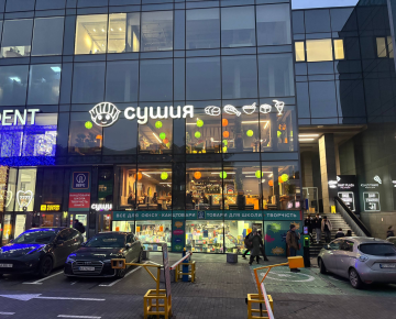 Київ, просп. Перемоги, 26 (ЖК Smart Plaza)